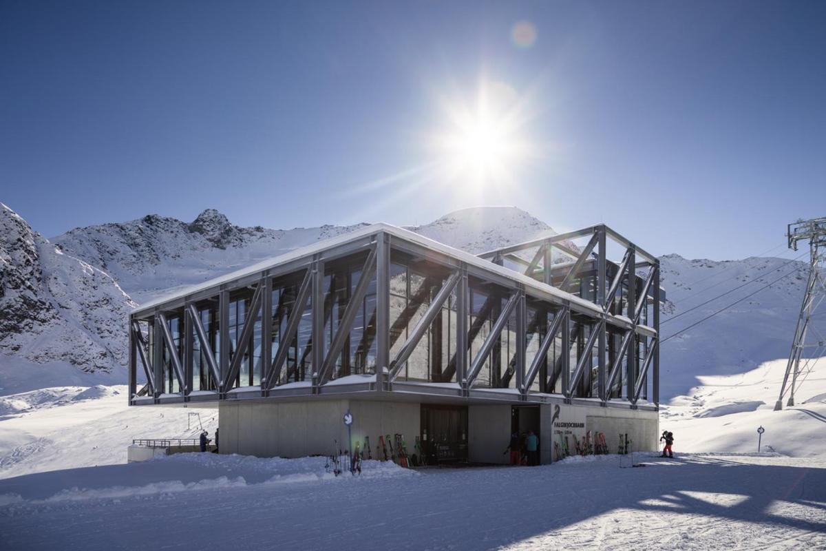 Aktivhotel Feichtner Hof Kaunertal Exterior photo